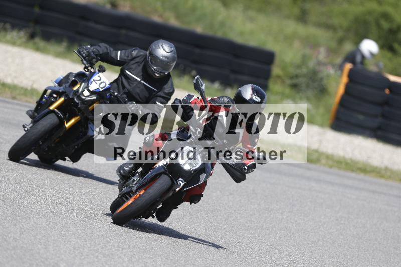 /Archiv-2025/09 22.04.2025 Cornu Master School ADR/gruen-vert/36